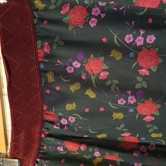 Lola Layered skirt - Picture 7 of 8